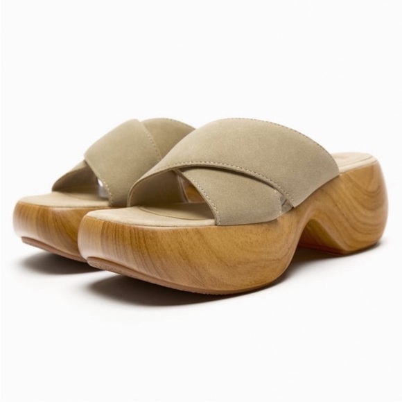 Zara Shoes - Zara Platform Tan Air Fit Cow Leather Upper Sandal Clogs Sz. 8